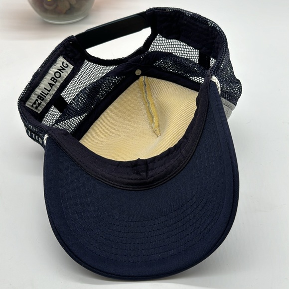 Billabong Gray Navy Trucker Baseball Hat Adjustable HT6258 - Picture 4 of 4